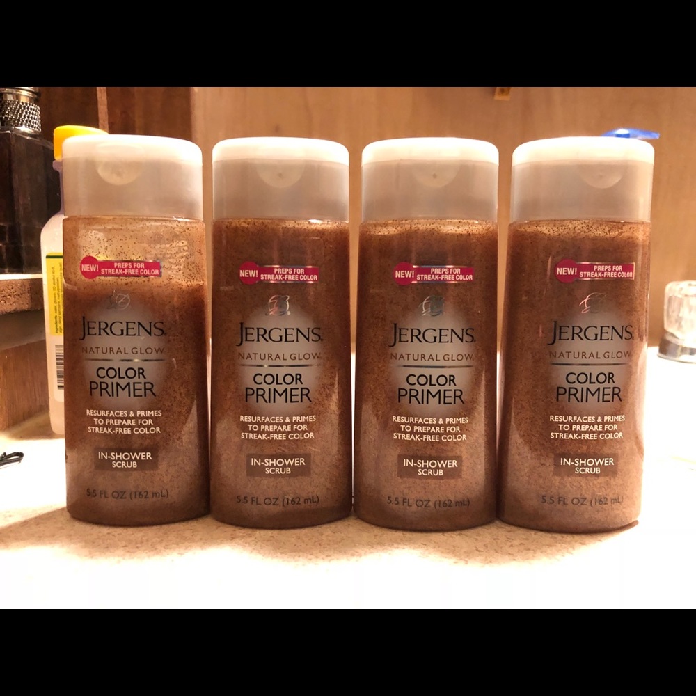 Jergens primer scrub and tanning lotion